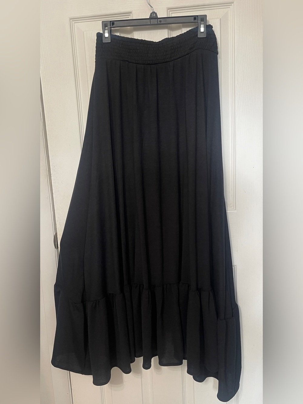 Joyfolie Black High-Low Ruffle Knit Skirt Size L - Picture 5 of 9